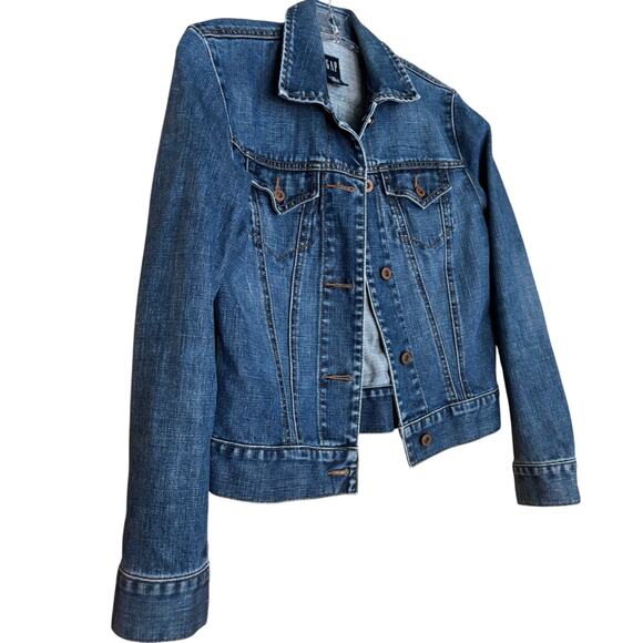Classic Gap Jean Denim Jacket, Blue Medium Wash, Size XS, EUC - Picture 3 of 4